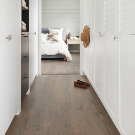 Laminatgolv BerryAlloc Ocean 12 XL Gyant Mörkbrun 1-Stav